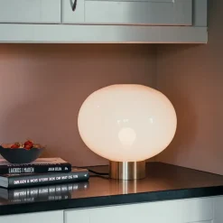 BORDLAMPE 4169 SMALL HVIT MATT M. MESSING SOKKEL
