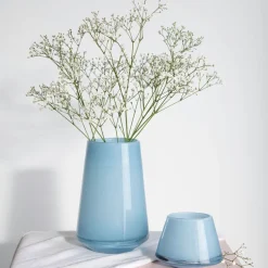 DUGG VASE 20 CM LYSEBLÅ