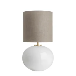 SENJA BORDLAMPE HVIT M. MESSING ARMATUR, BEIGE 30*30 SKJERM